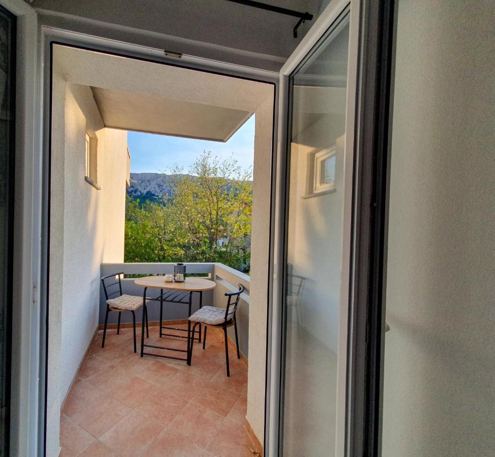 Apartments Mira Башка Экстерьер фото
